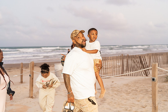 family-7406787