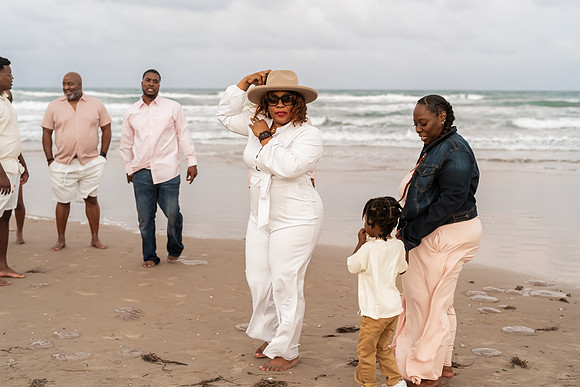 family-7406680