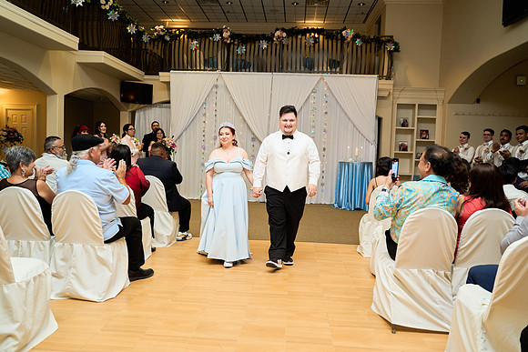 1A7305477 full size