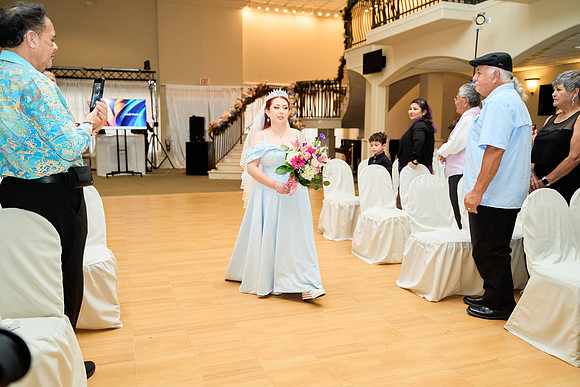 1A7305304 full size