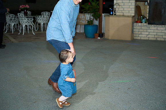 A7405100small