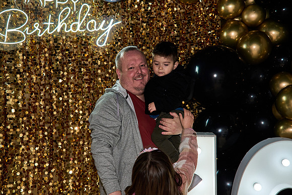 A7405616small