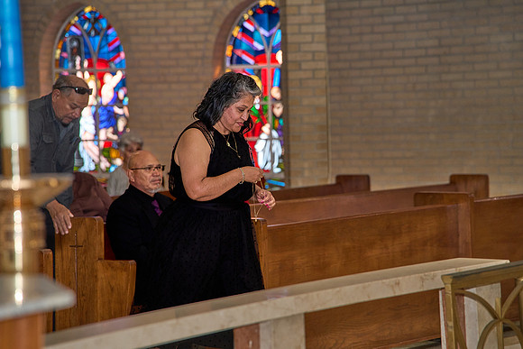 A7406389ceremony