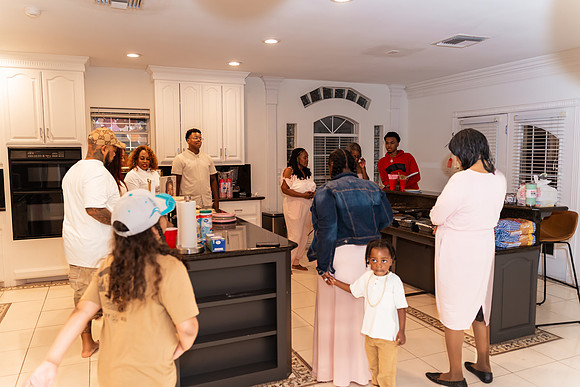 family-7406813