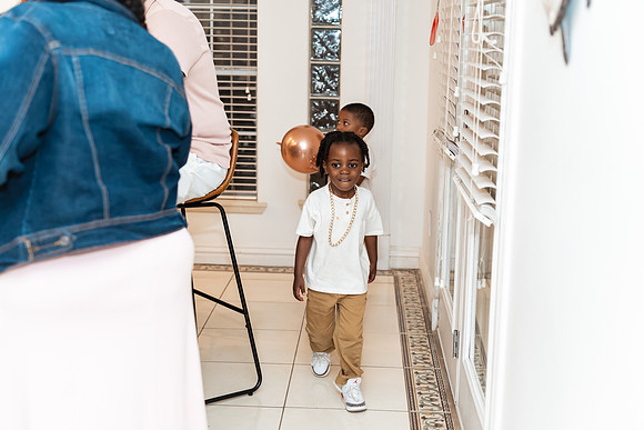 family-7407041