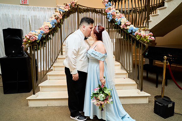 1A7305583 full size