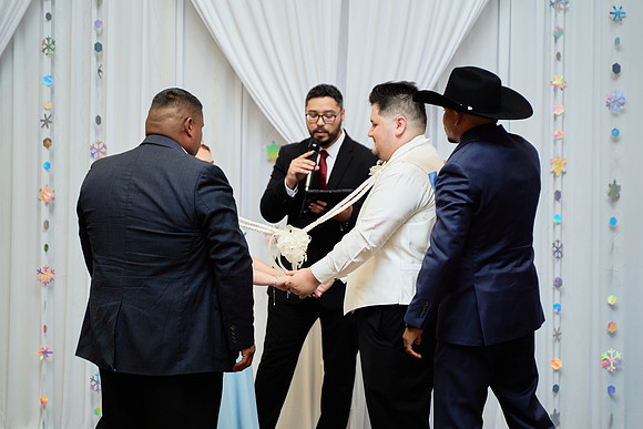 1A7305340 full size