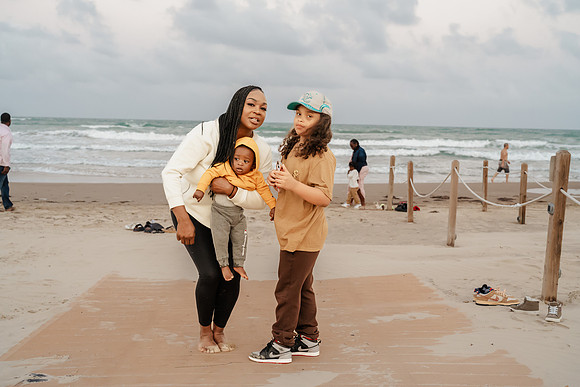 family-7406651