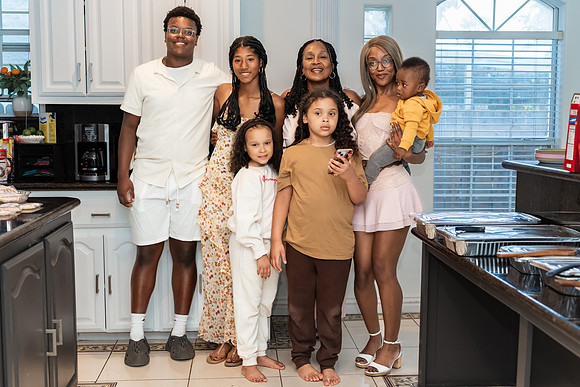 family-7406434