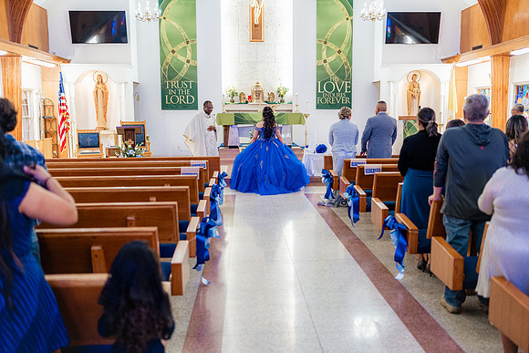A7404137