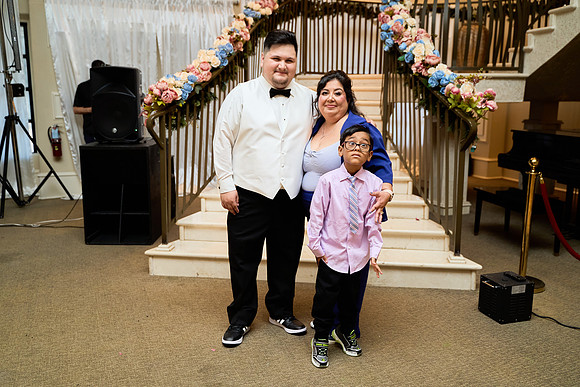 1A7305656 full size