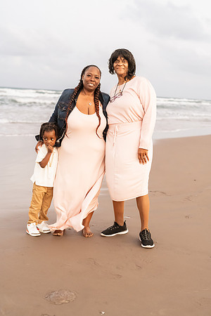 family-7406746